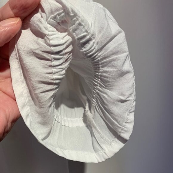 Cute blouse - Picture 4 of 6